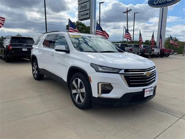 2022 Chevrolet Traverse AWD LT Leather