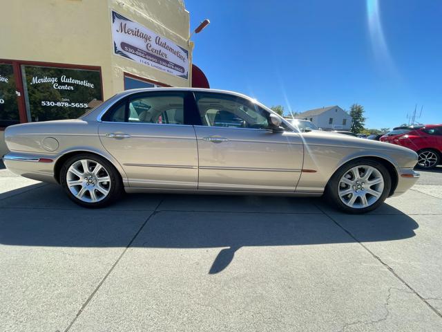2004 Jaguar XJ XJ8