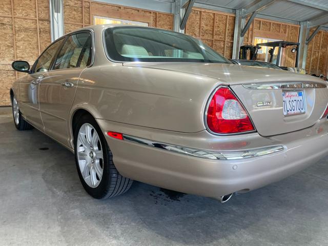 2004 Jaguar XJ XJ8