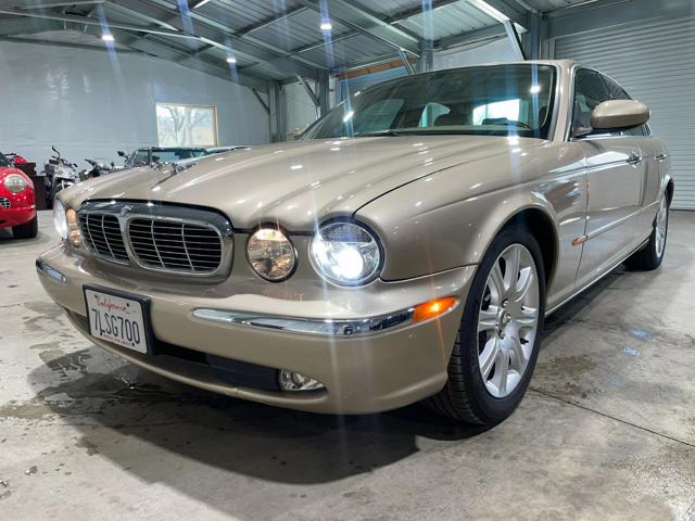2004 Jaguar XJ XJ8