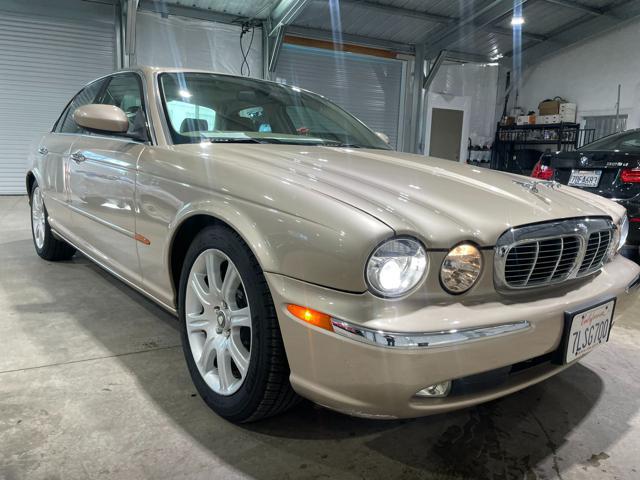 2004 Jaguar XJ XJ8