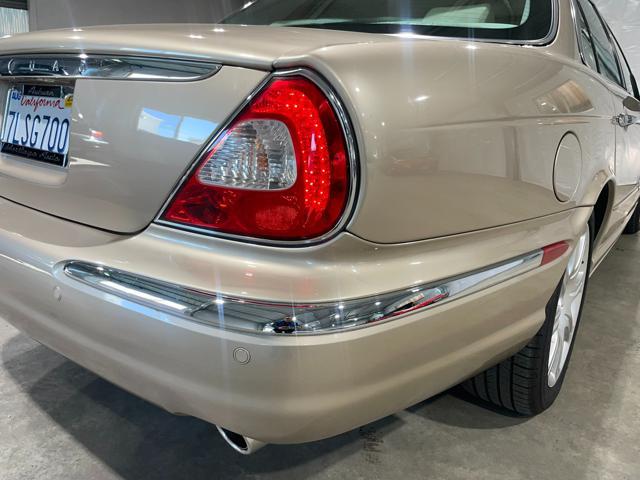 2004 Jaguar XJ XJ8