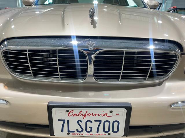 2004 Jaguar XJ XJ8