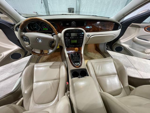 2004 Jaguar XJ XJ8