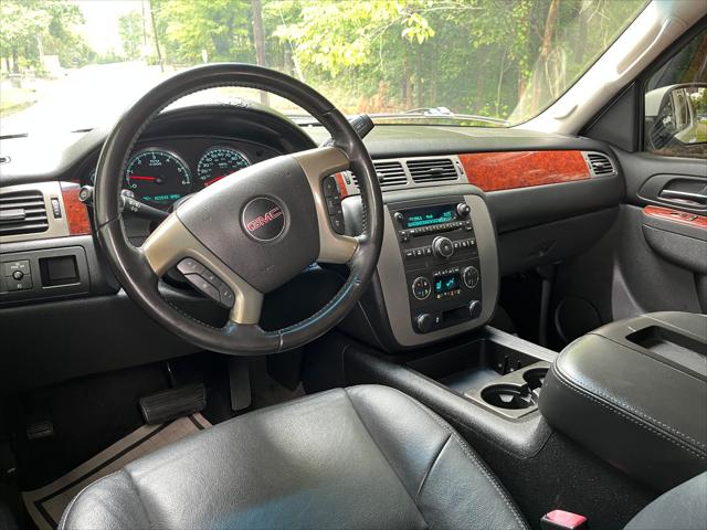 2012 GMC Yukon XL SLE