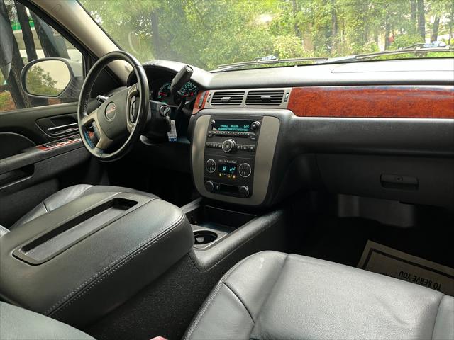 2012 GMC Yukon XL SLE