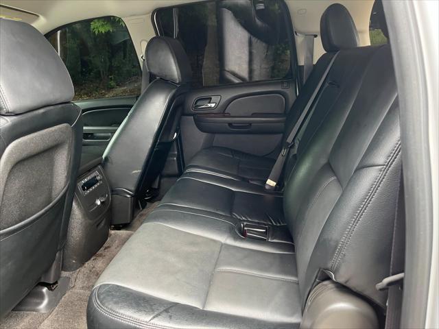 2012 GMC Yukon XL SLE