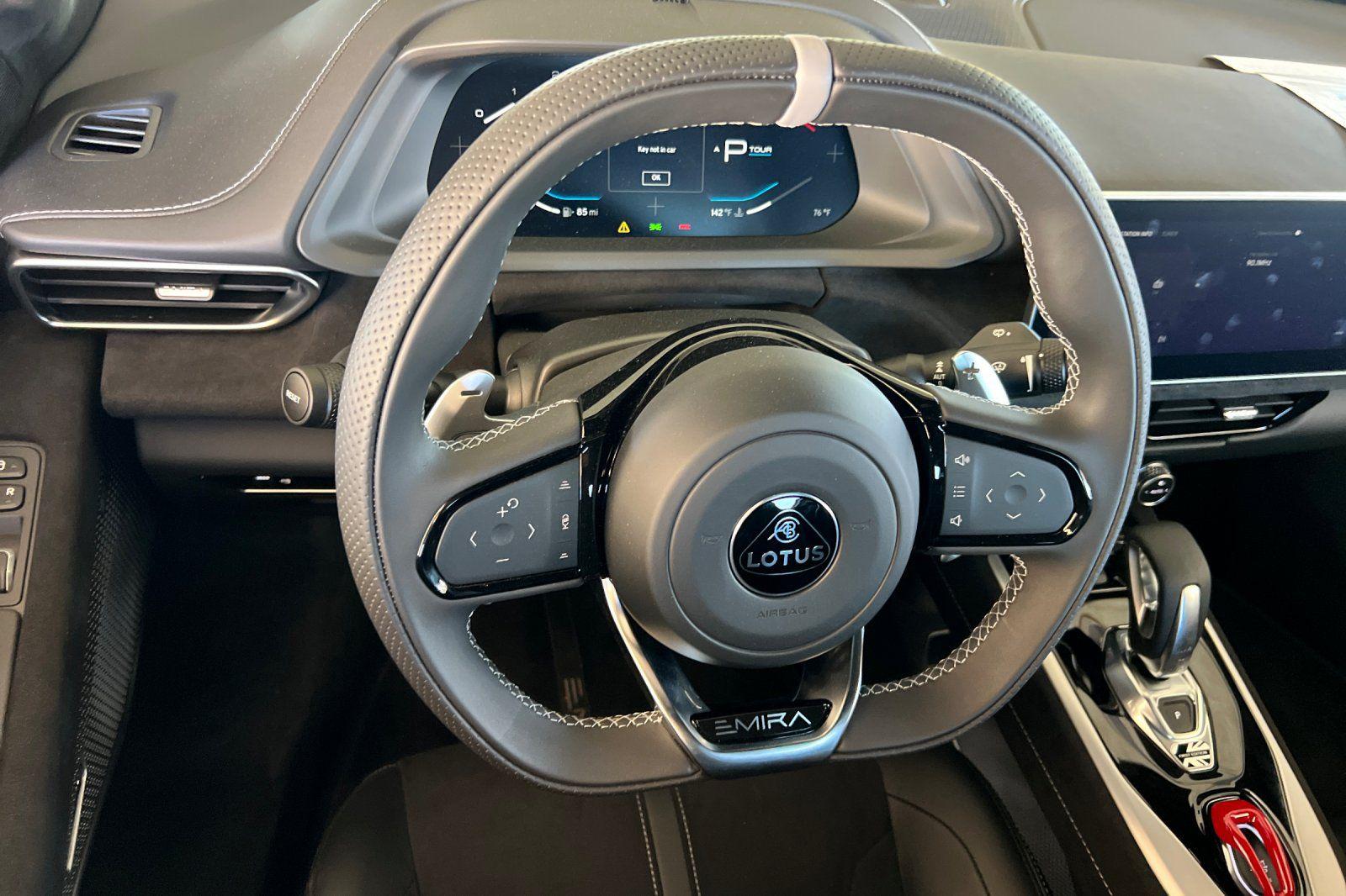 2024 Lotus Emira First Edition - Photo 13