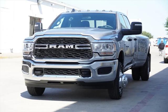 2024 RAM Ram 3500 RAM 3500 TRADESMAN CREW CAB 4X4 8 BOX