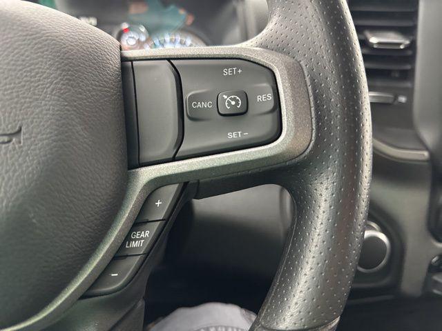 2024 RAM Ram 2500 RAM 2500 TRADESMAN CREW CAB 4X4 64 BOX