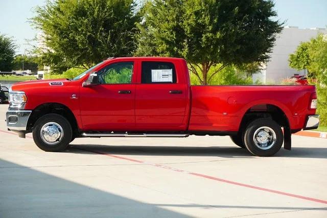 2024 RAM Ram 3500 RAM 3500 TRADESMAN CREW CAB 4X4 8 BOX