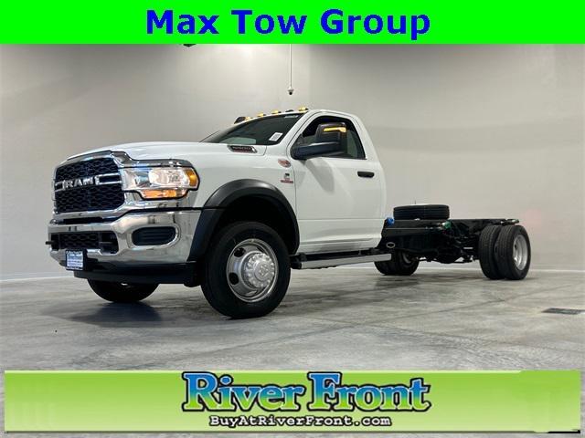 2024 RAM Ram 5500 Chassis Cab RAM 5500 TRADESMAN CHASSIS REGULAR CAB 4X4 120 CA