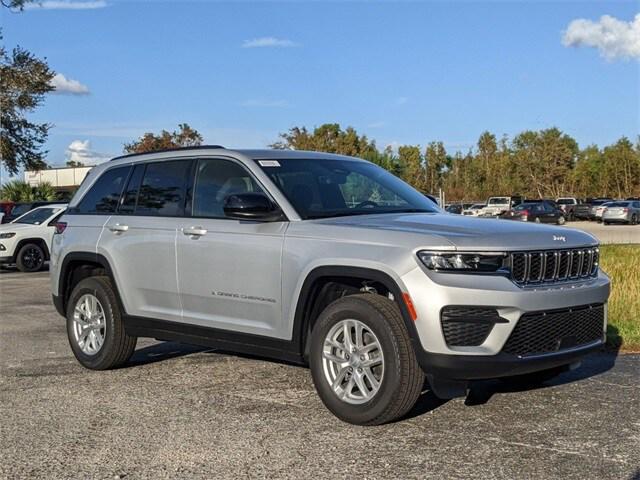 2025 Jeep Grand Cherokee GRAND CHEROKEE LAREDO X 4X2