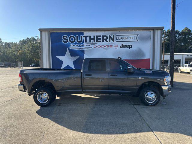 2024 RAM Ram 3500 RAM 3500 TRADESMAN CREW CAB 4X4 8 BOX