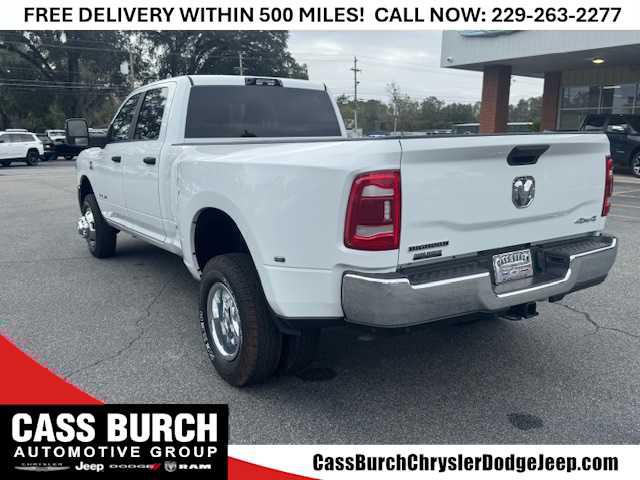 2024 Ram 3500 Big Horn Crew Cab 4x4 8' Box