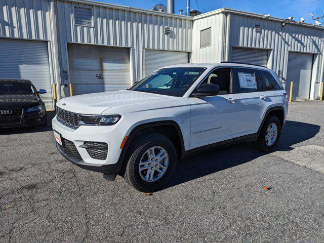 2025 Jeep Grand Cherokee GRAND CHEROKEE LAREDO 4X4