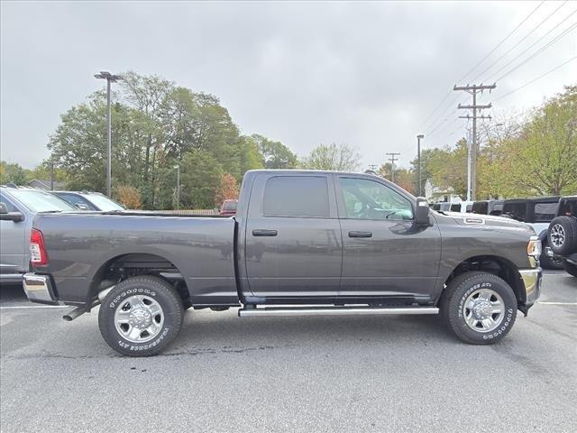 2024 RAM Ram 2500 RAM 2500 TRADESMAN CREW CAB 4X4 64 BOX