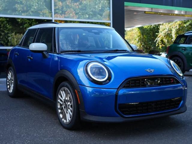 2025 MINI Hardtop 4 Door