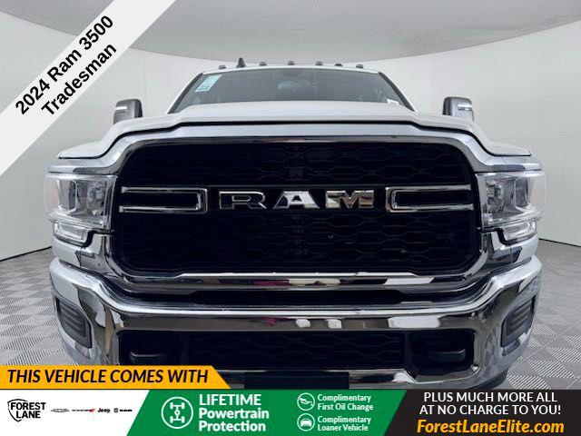 2024 RAM Ram 3500 RAM 3500 TRADESMAN CREW CAB 4X4 8 BOX