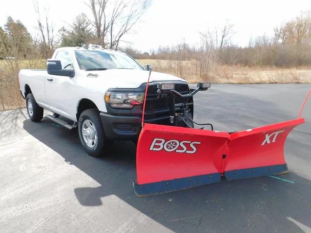 2024 RAM Ram 3500 RAM 3500 TRADESMAN REGULAR CAB 4X4 8 BOX