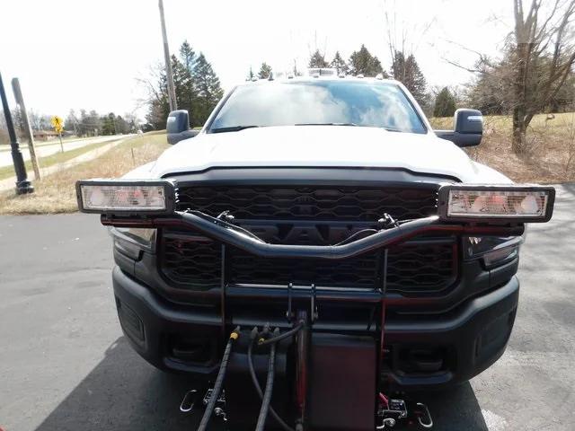 2024 RAM Ram 3500 RAM 3500 TRADESMAN REGULAR CAB 4X4 8 BOX