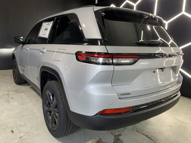 2025 Jeep Grand Cherokee GRAND CHEROKEE LIMITED 4X2