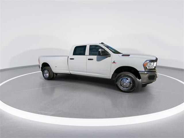 2024 RAM Ram 3500 RAM 3500 TRADESMAN CREW CAB 4X4 8 BOX