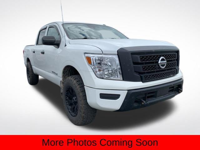 2021 Nissan TITAN Crew Cab S 4x4