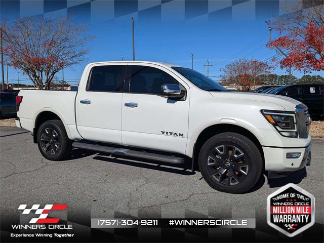 2023 Nissan TITAN Crew Cab Platinum Reserve 4x4