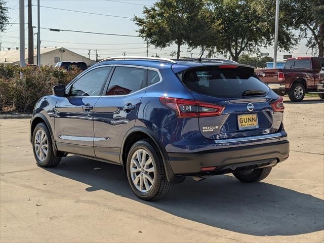 2021 Nissan Rogue Sport SV FWD Xtronic CVT