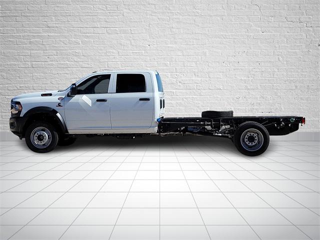 2024 RAM Ram 5500 Chassis Cab RAM 5500 TRADESMAN CHASSIS CREW CAB 4X4 84 CA