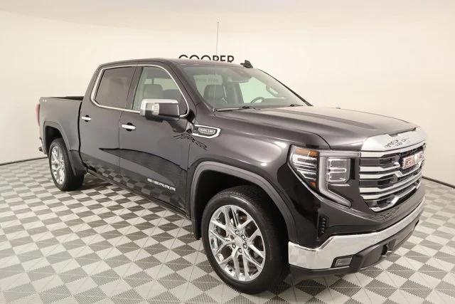 2022 GMC Sierra 1500 4WD Crew Cab Short Box SLT