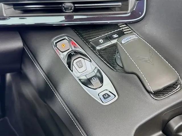 2023 Chevrolet Corvette Stingray RWD Convertible 2LT