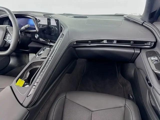 2023 Chevrolet Corvette Stingray RWD Convertible 2LT