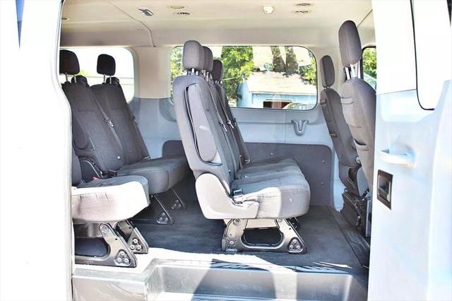 2017 Ford Transit XLT