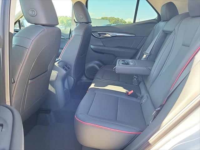 2023 Buick Envision Essence FWD