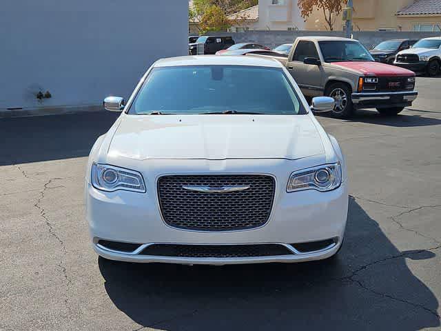 2019 Chrysler 300 Touring