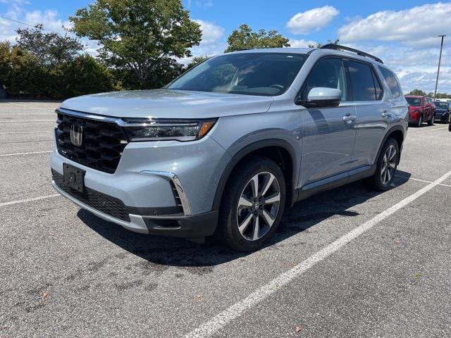 2024 Honda Pilot 2WD Touring