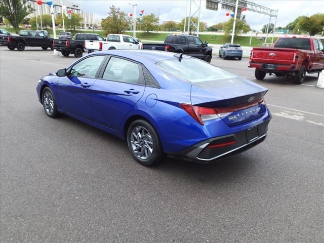 2024 Hyundai Elantra SEL 2024 Hyundai Elantra SEL
