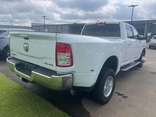 2021 RAM 3500 Big Horn Crew Cab 4x4 8 Box