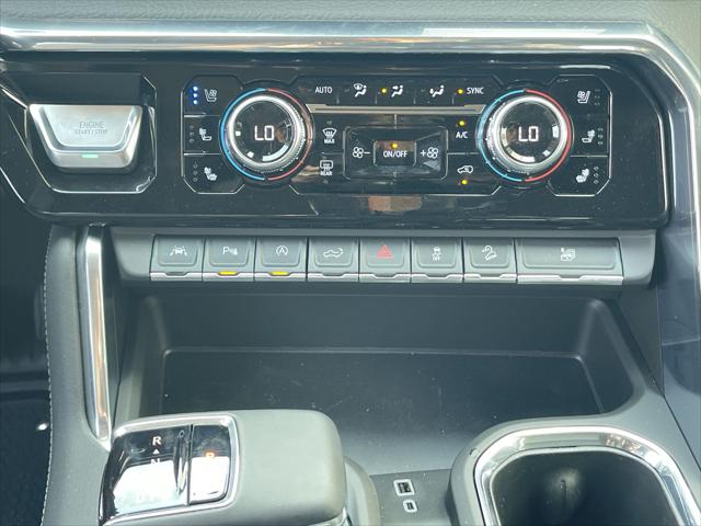 2024 GMC Sierra 1500 4WD Crew Cab Short Box Denali