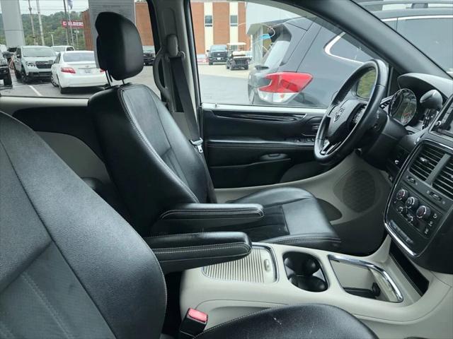 Used 2018 Dodge Grand Caravan For Sale in Pikeville, KY