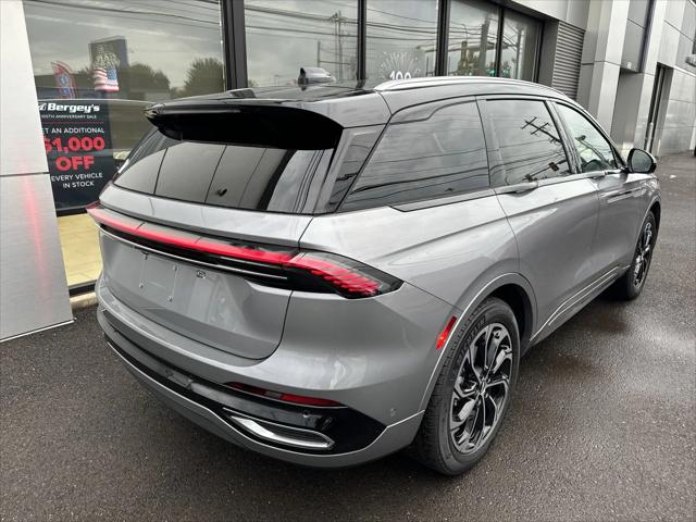 2024 Lincoln Nautilus Reserve
