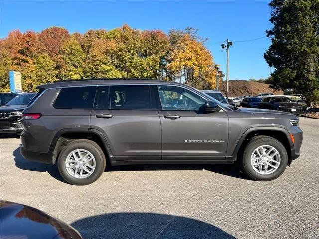 2025 Jeep Grand Cherokee GRAND CHEROKEE L LAREDO X 4X4