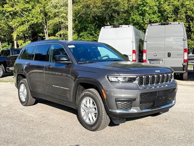 2025 Jeep Grand Cherokee GRAND CHEROKEE L LAREDO X 4X4