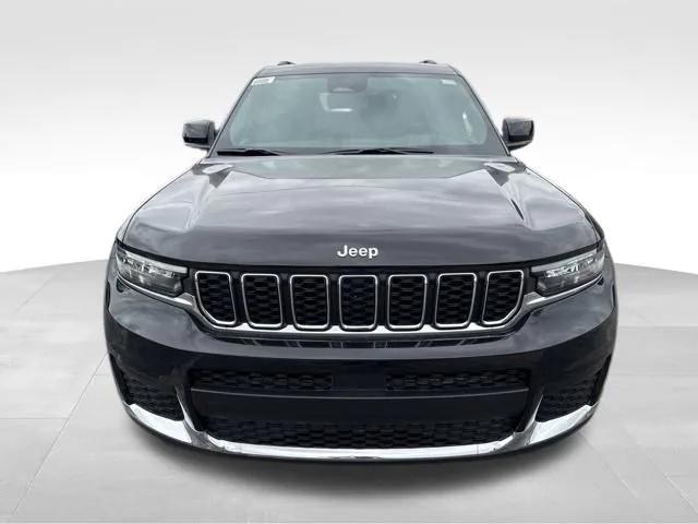 2025 Jeep Grand Cherokee GRAND CHEROKEE L LAREDO X 4X4