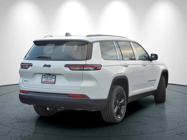 2025 Jeep Grand Cherokee GRAND CHEROKEE L ALTITUDE X 4X4