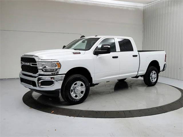 2024 RAM Ram 2500 RAM 2500 TRADESMAN CREW CAB 4X4 64 BOX