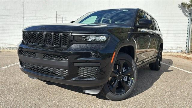 2025 Jeep Grand Cherokee GRAND CHEROKEE L ALTITUDE 4X4