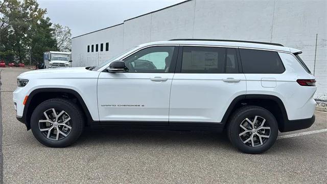 2025 Jeep Grand Cherokee GRAND CHEROKEE L LIMITED 4X4